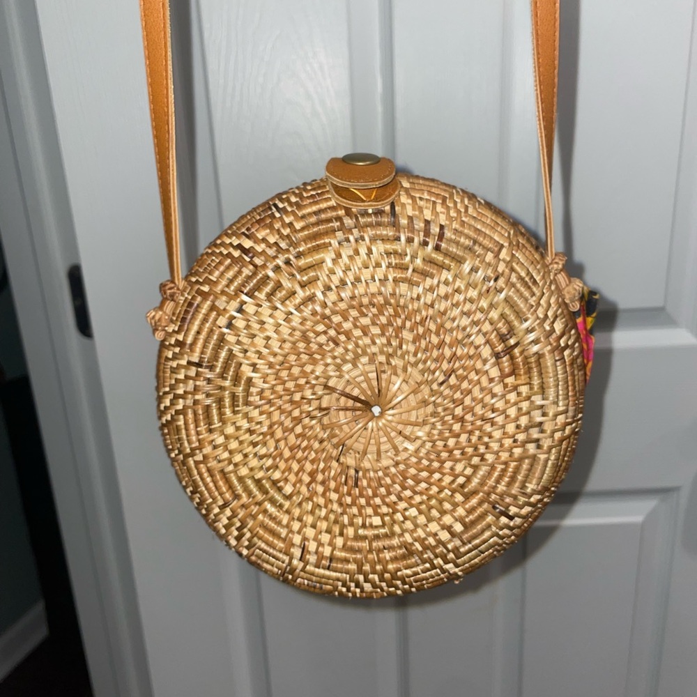 Round Woven Tan Crossbody Bag